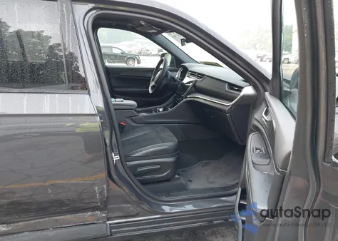 2025 Jeep Grand Cherokee Altitude X 4X4 z USA, uszkodzony, nr VIN 1C4RJHAG2SC307914